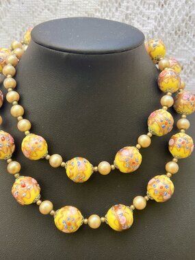 Vintage Venetian yellow "wedding cake" bead necklace with hand painted roses